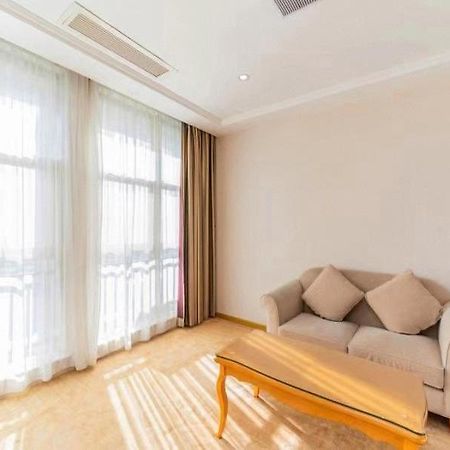 Vienna Hotel Shiyan Guangming Road Шэньчжэнь Экстерьер фото