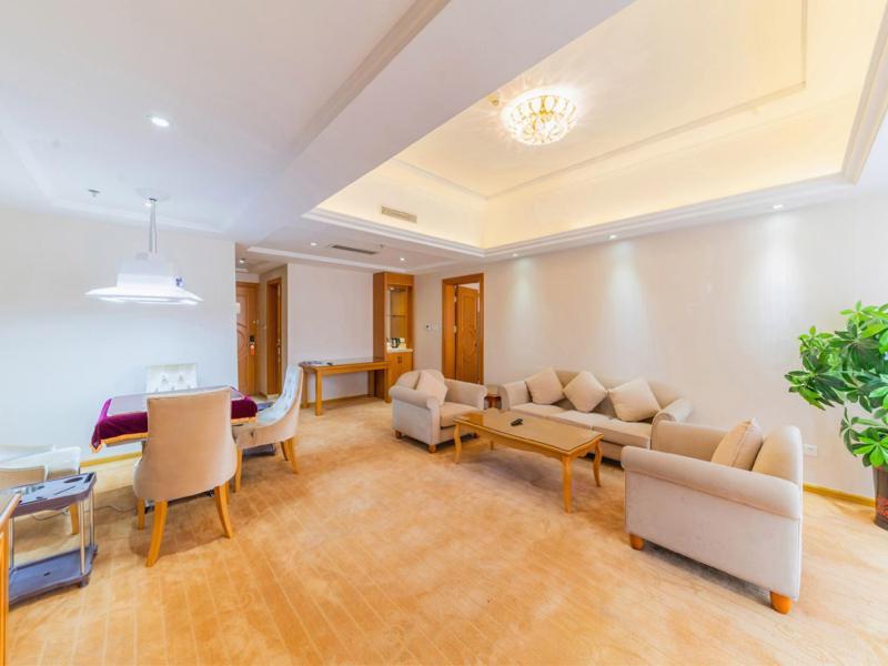 Vienna Hotel Shiyan Guangming Road Шэньчжэнь Экстерьер фото