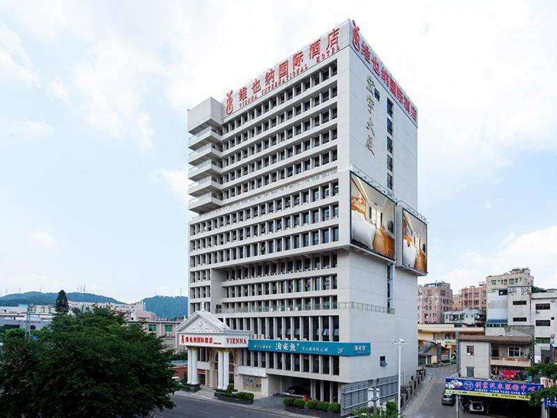 Vienna Hotel Shiyan Guangming Road Шэньчжэнь Экстерьер фото